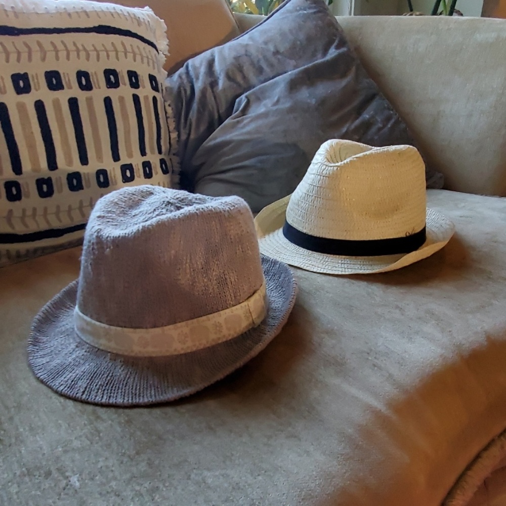 Bundle 2 fancy casual hats